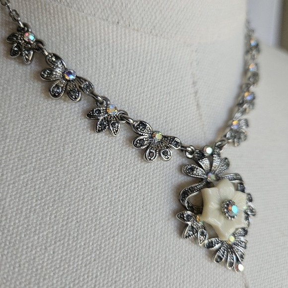 Silver Floral Statement Necklace Aurora Borealis Crystals - Picture 4 of 11